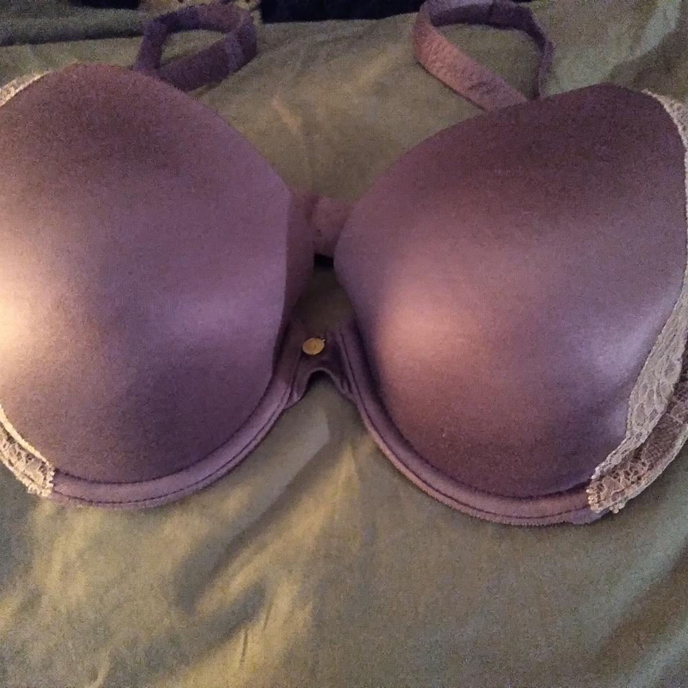 The showstopper by Victoria secret bra